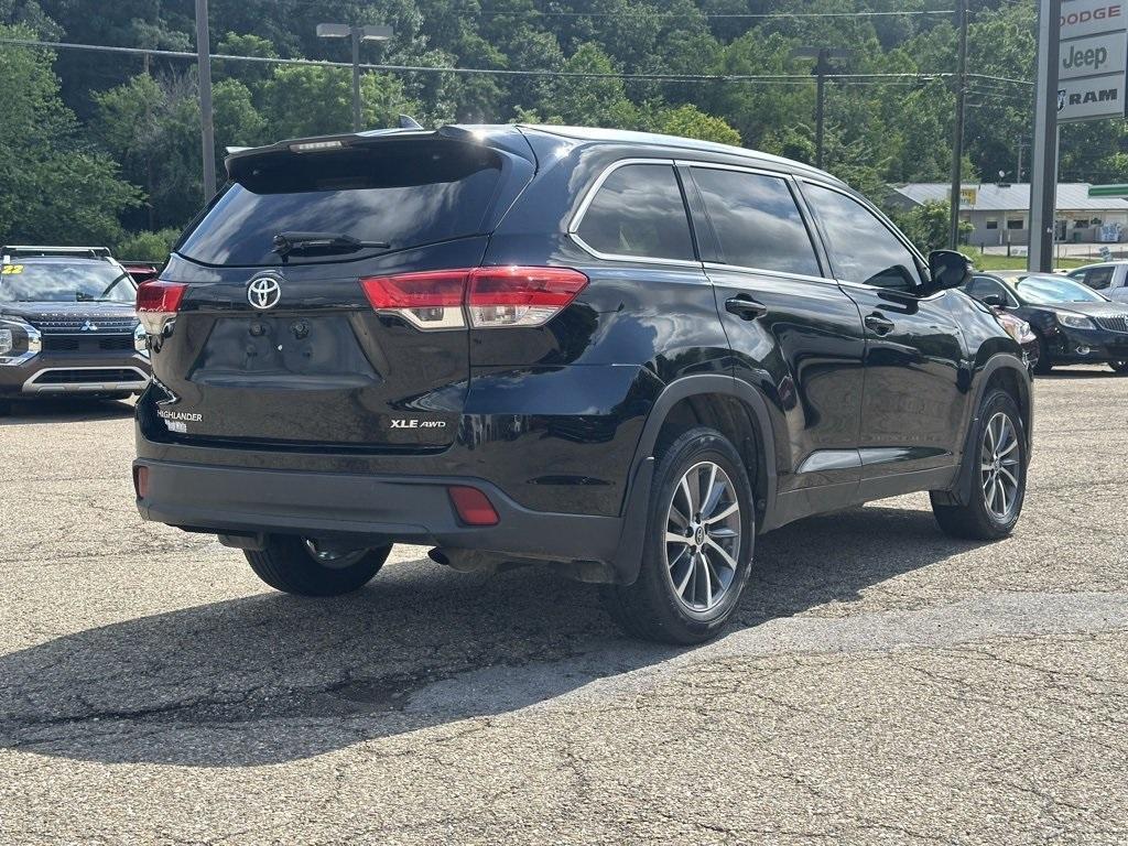 used 2019 Toyota Highlander car, priced at $26,232