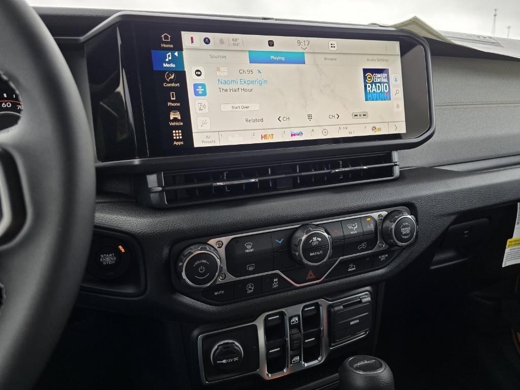 new 2025 Jeep Gladiator car, priced at $40,311