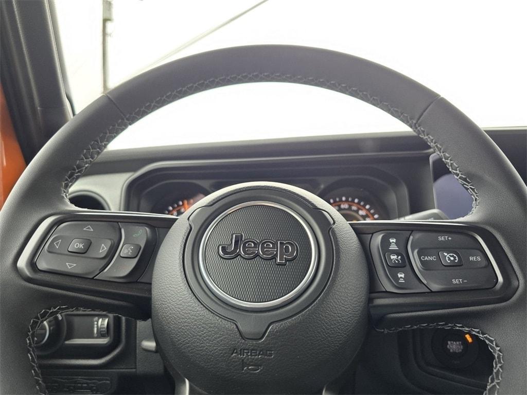 new 2025 Jeep Gladiator car, priced at $42,561