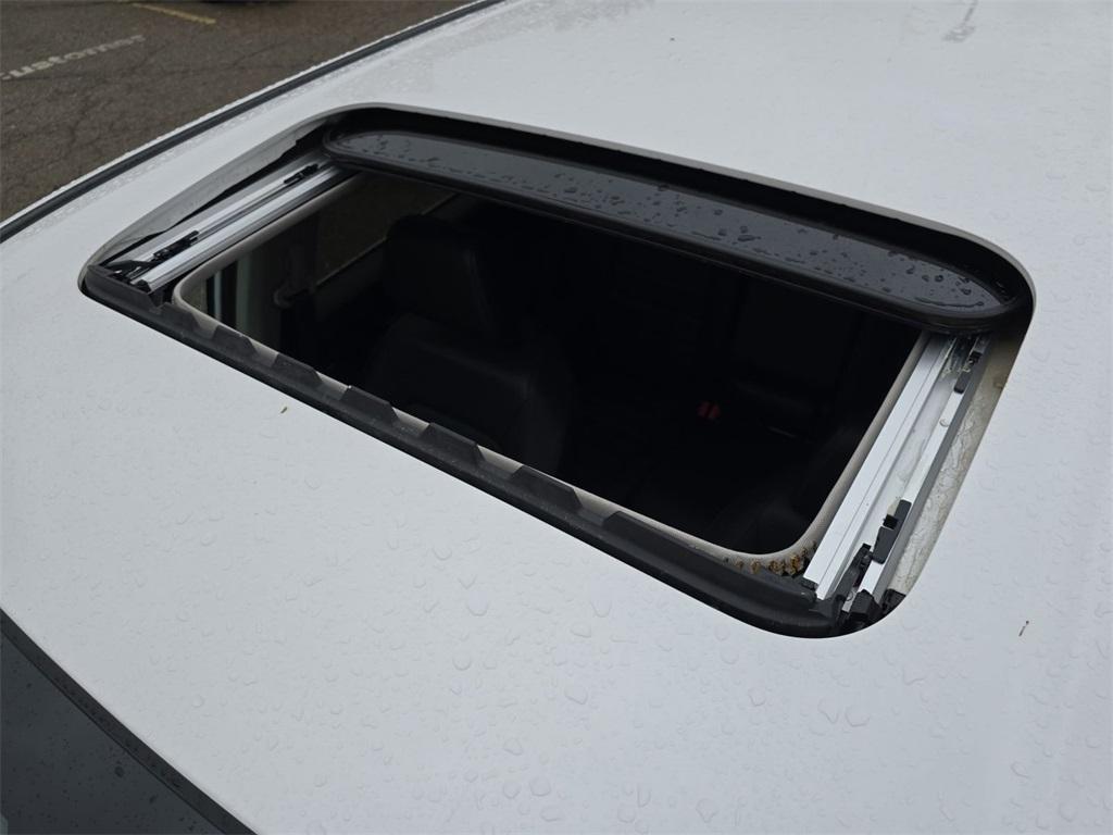 used 2024 Honda CR-V car, priced at $30,587