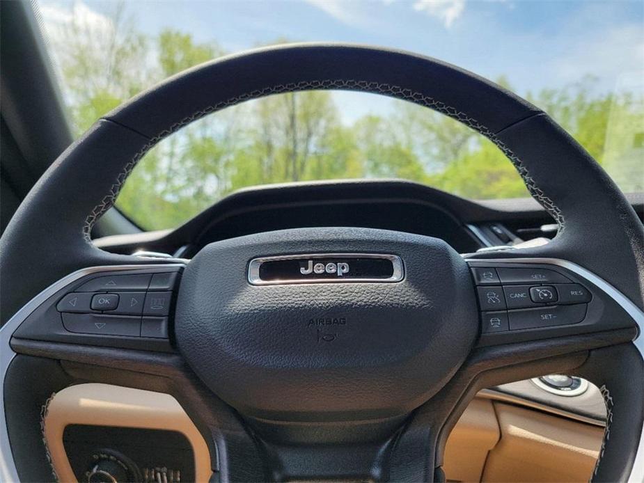 new 2024 Jeep Grand Cherokee L car, priced at $55,730