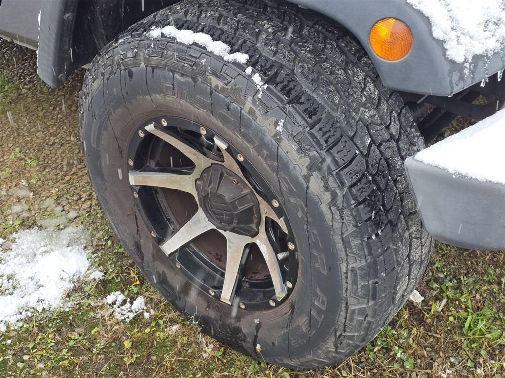 used 2013 Jeep Wrangler Unlimited car, priced at $13,929