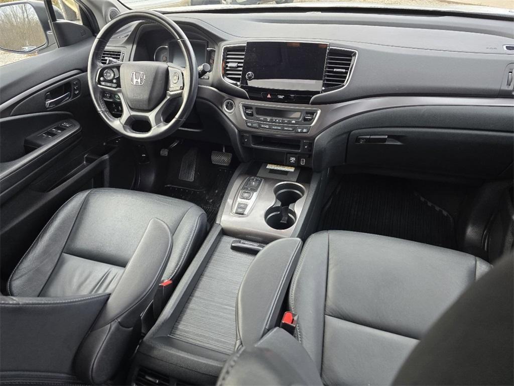 used 2021 Honda Pilot car, priced at $28,937