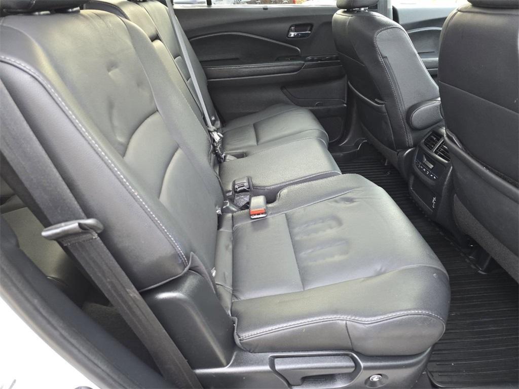 used 2021 Honda Pilot car, priced at $28,937