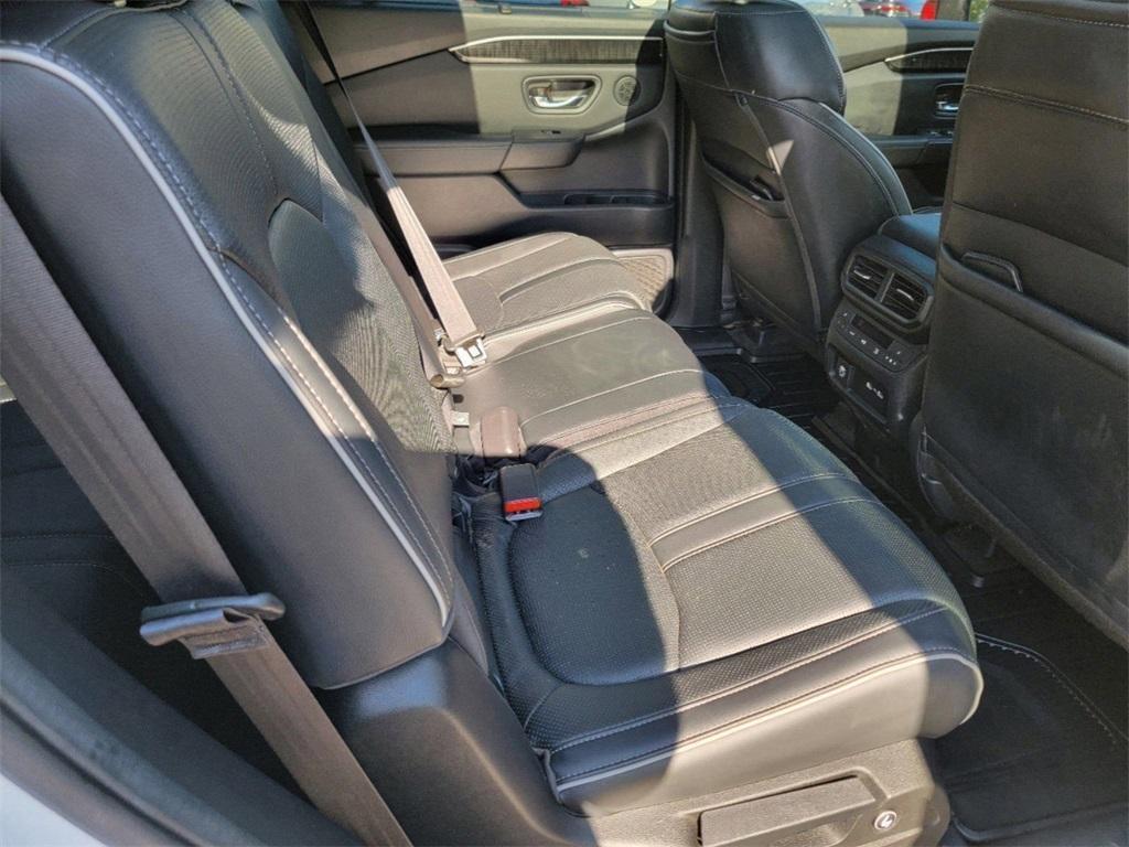 used 2023 Honda Pilot car, priced at $39,500