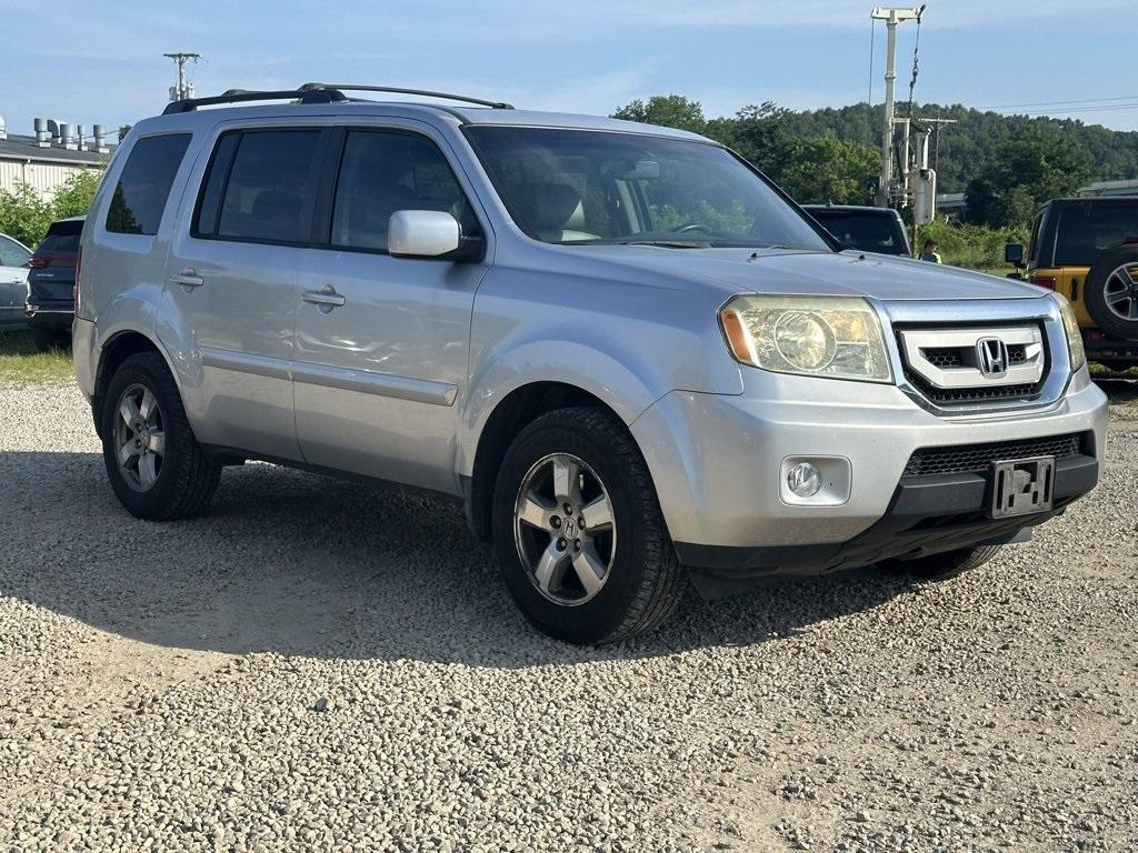 used 2011 Honda Pilot car, priced at $8,362