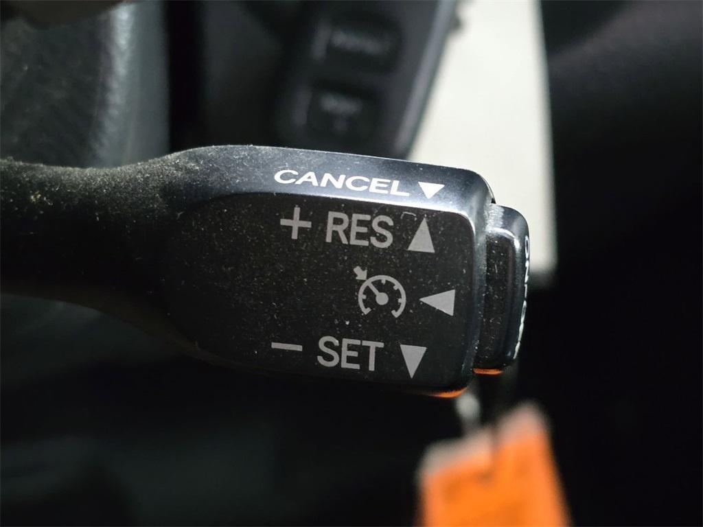 used 2007 Toyota FJ Cruiser car, priced at $13,373