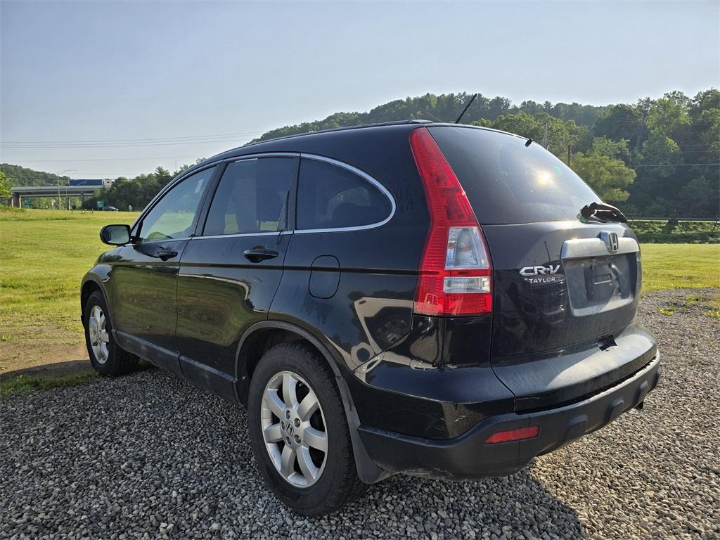 used 2008 Honda CR-V car, priced at $5,000