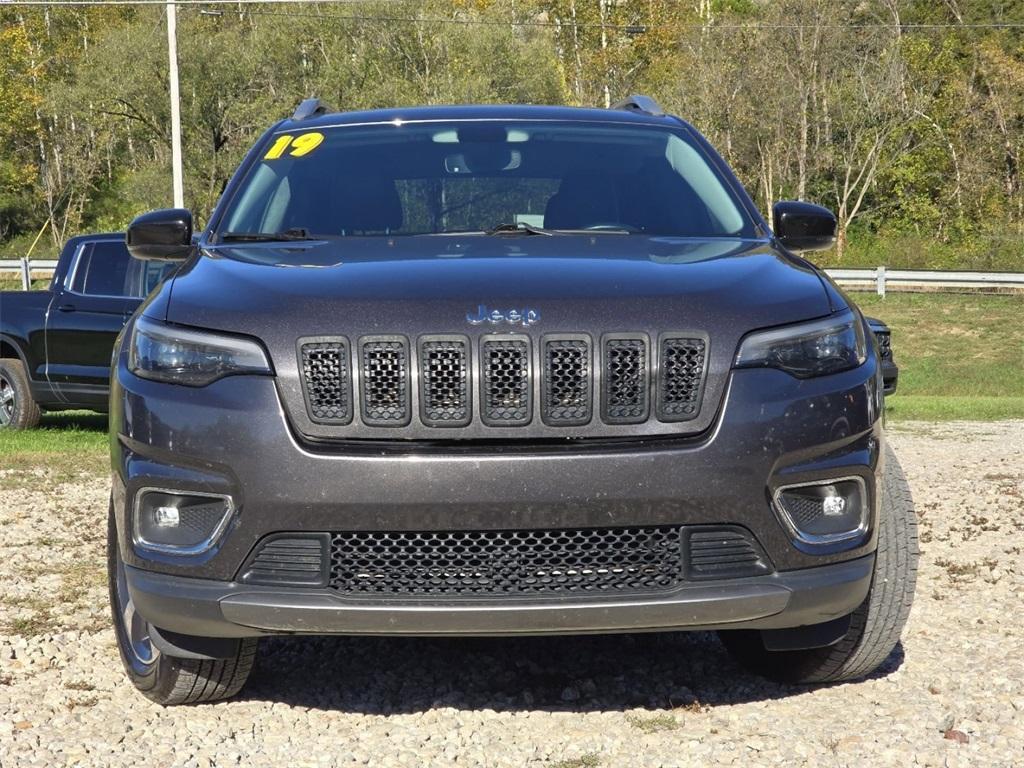 used 2019 Jeep Cherokee car, priced at $15,672
