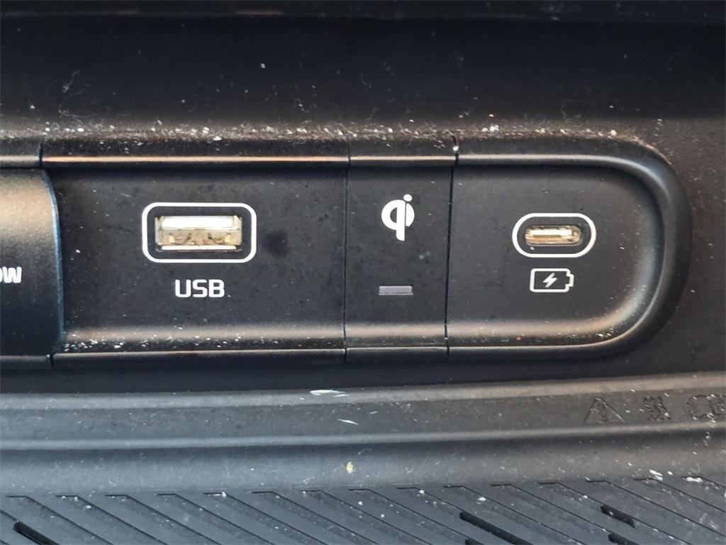 used 2024 Kia Sportage Hybrid car, priced at $30,980