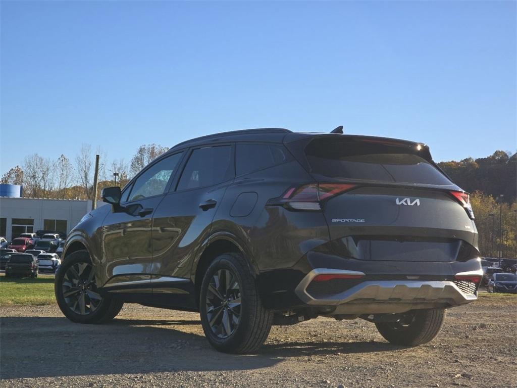 used 2024 Kia Sportage Hybrid car, priced at $30,980