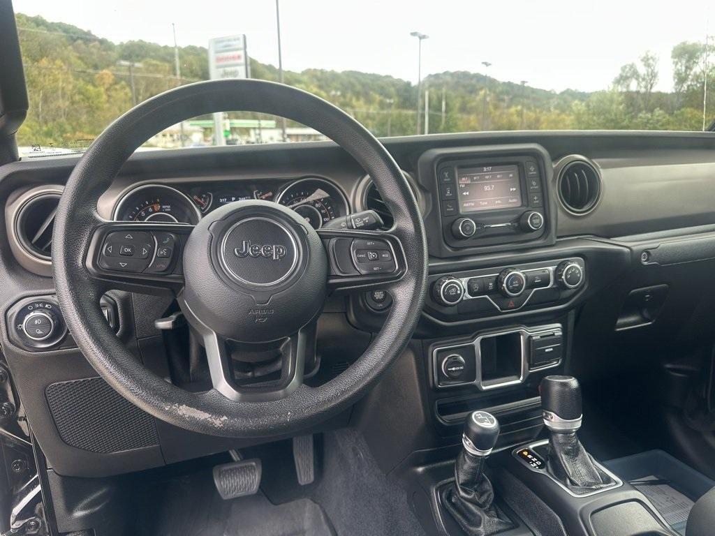 used 2020 Jeep Gladiator car, priced at $24,915