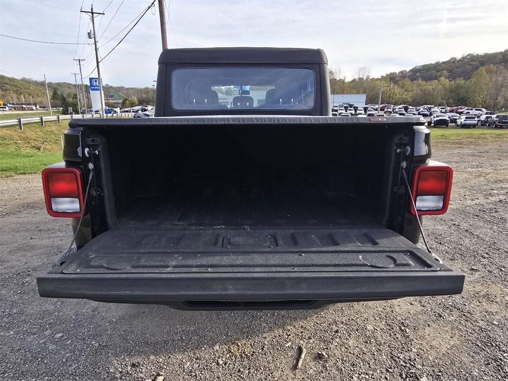 used 2020 Jeep Gladiator car, priced at $23,372