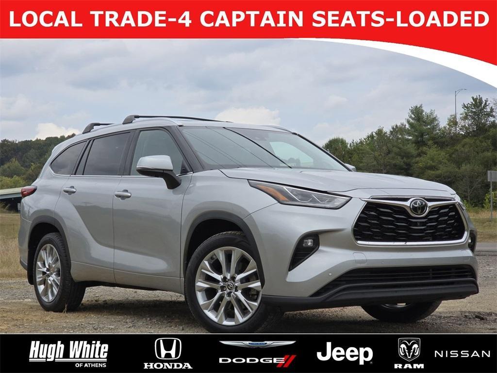 used 2021 Toyota Highlander car, priced at $32,187