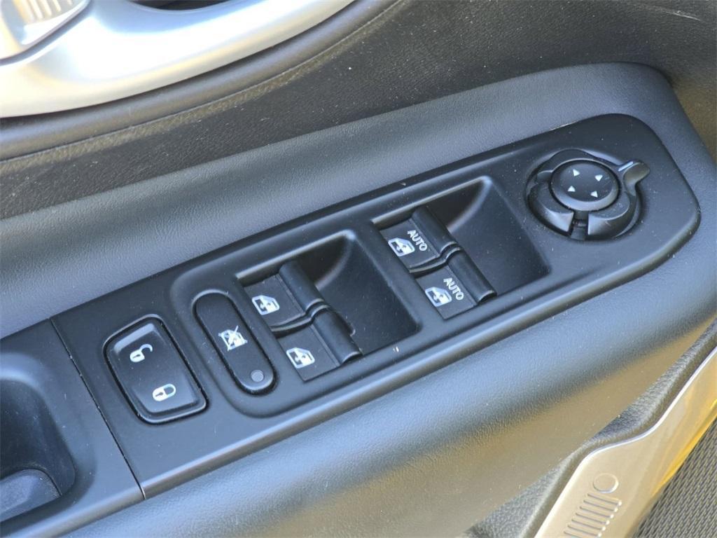 used 2023 Jeep Renegade car, priced at $17,742