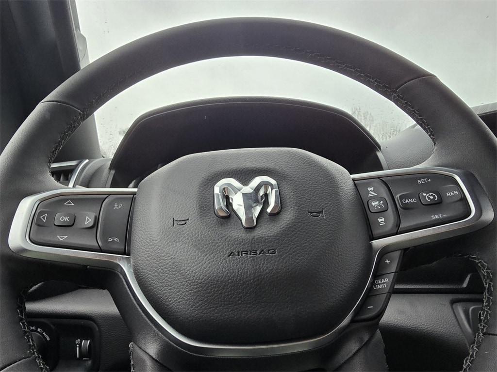 new 2025 Ram 1500 car, priced at $47,128
