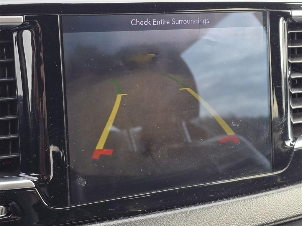 used 2018 Chrysler Pacifica car, priced at $11,977