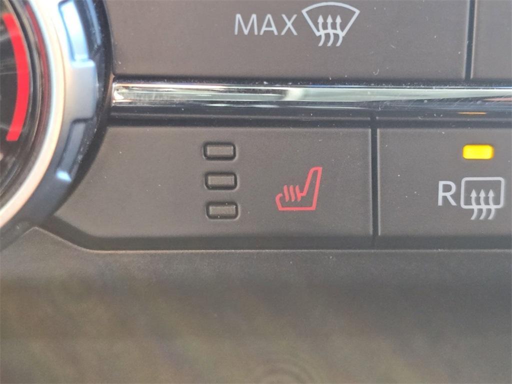 used 2023 Ford F-150 car, priced at $35,978