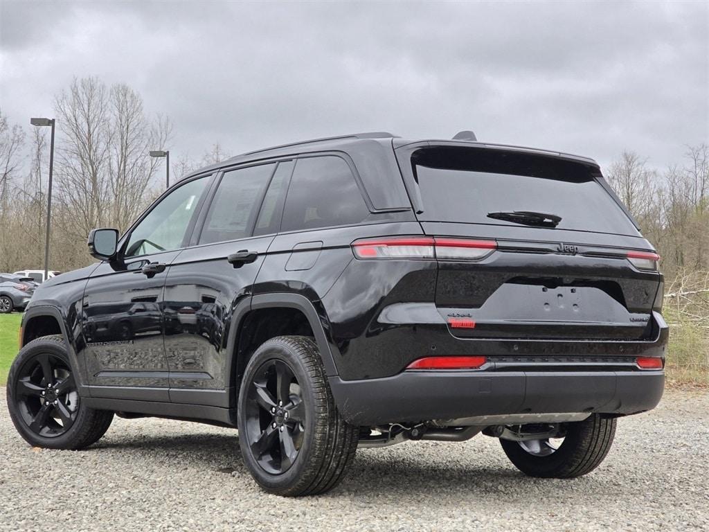 new 2025 Jeep Grand Cherokee car, priced at $50,530