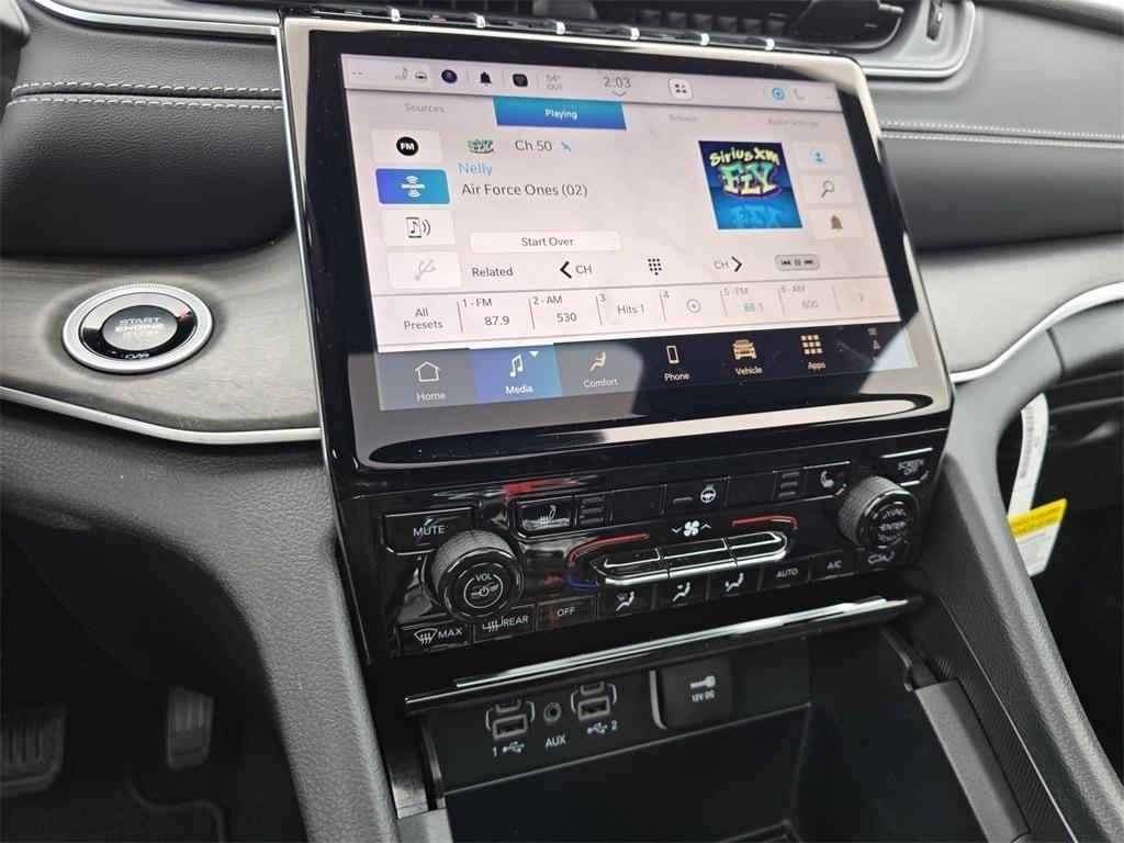 new 2025 Jeep Grand Cherokee car, priced at $48,496