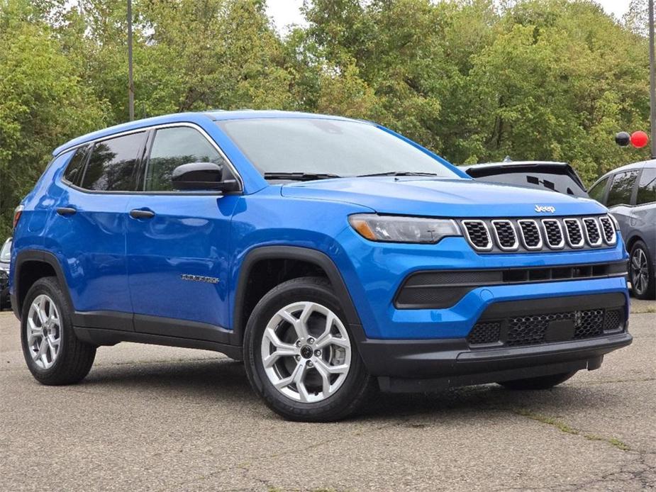 new 2025 Jeep Compass car, priced at $28,090