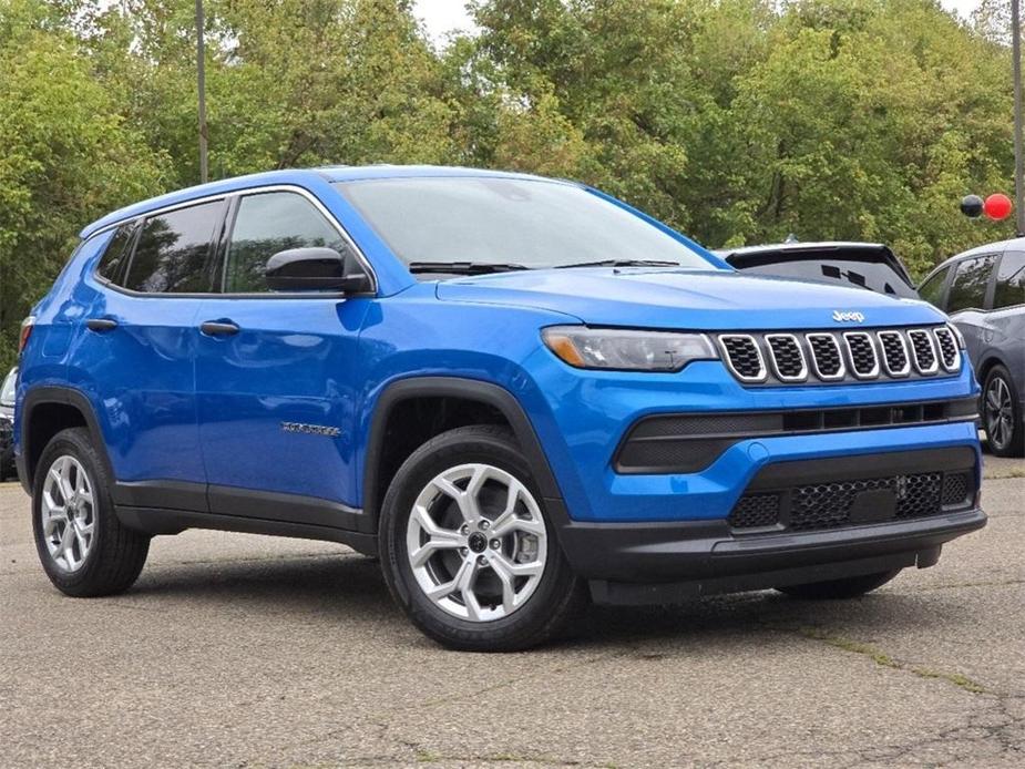 new 2025 Jeep Compass car, priced at $28,090