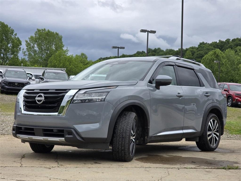 used 2024 Nissan Pathfinder car, priced at $37,989
