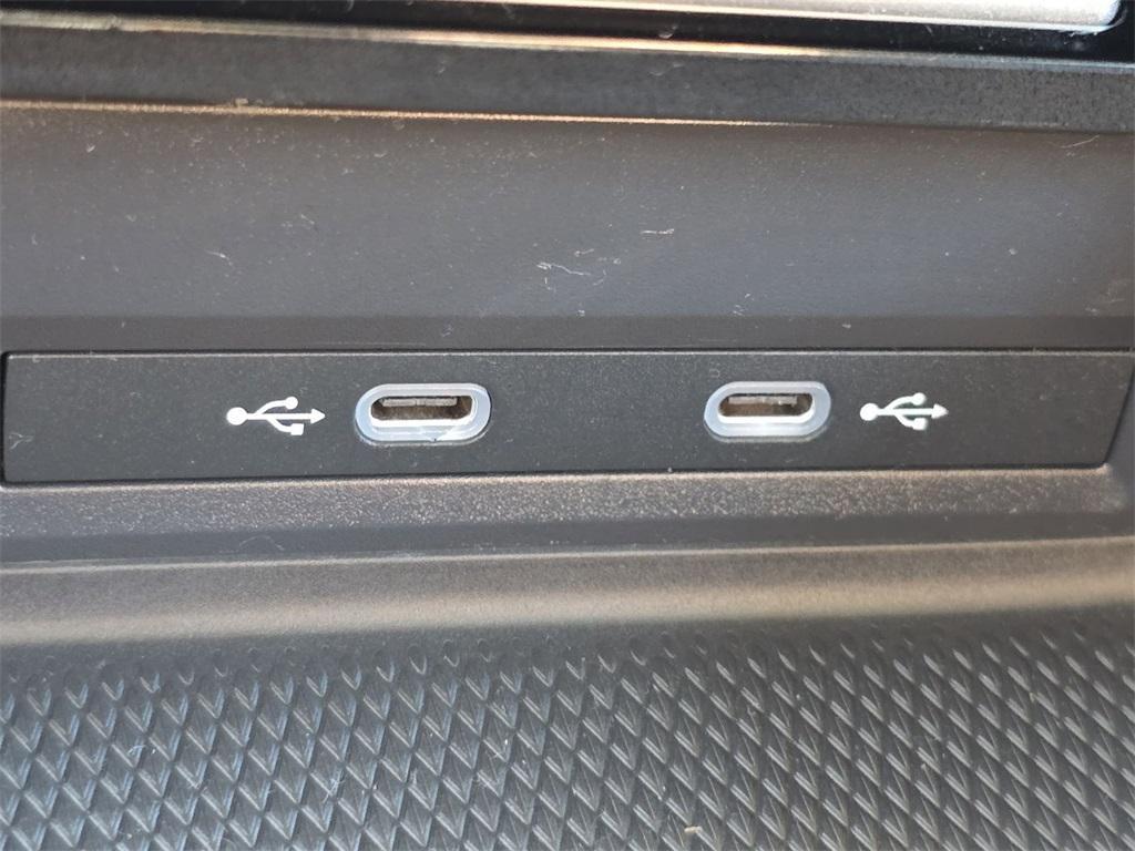 used 2024 Volkswagen Atlas car, priced at $29,909