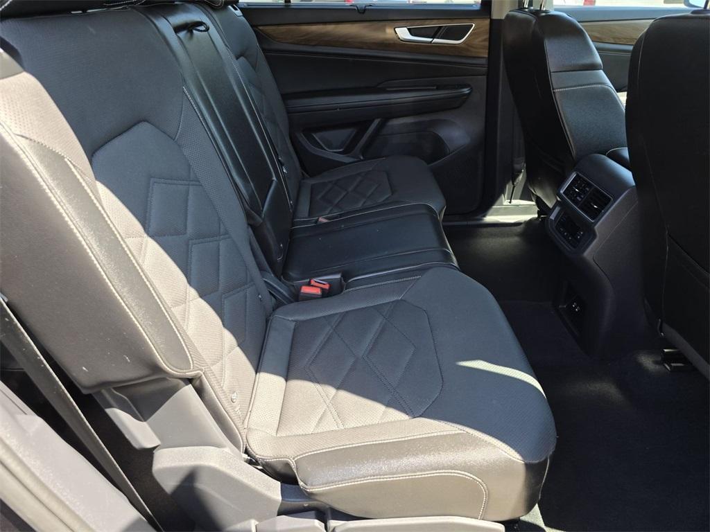 used 2024 Volkswagen Atlas car, priced at $29,909