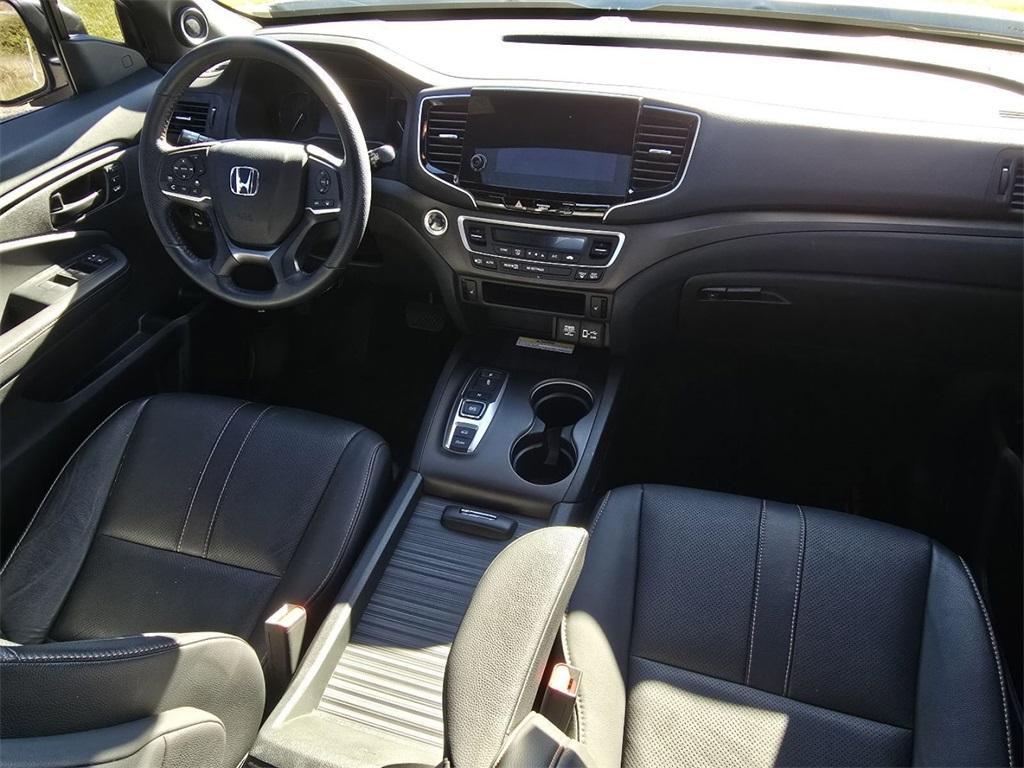 used 2023 Honda Passport car, priced at $31,920