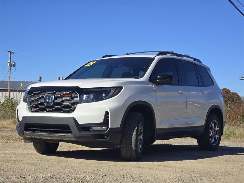 used 2023 Honda Passport car, priced at $31,920