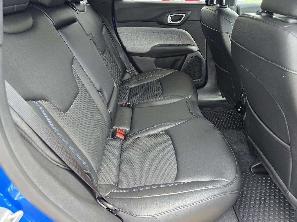 new 2025 Jeep Compass car, priced at $27,800