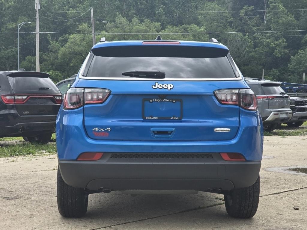 new 2025 Jeep Compass car, priced at $27,800