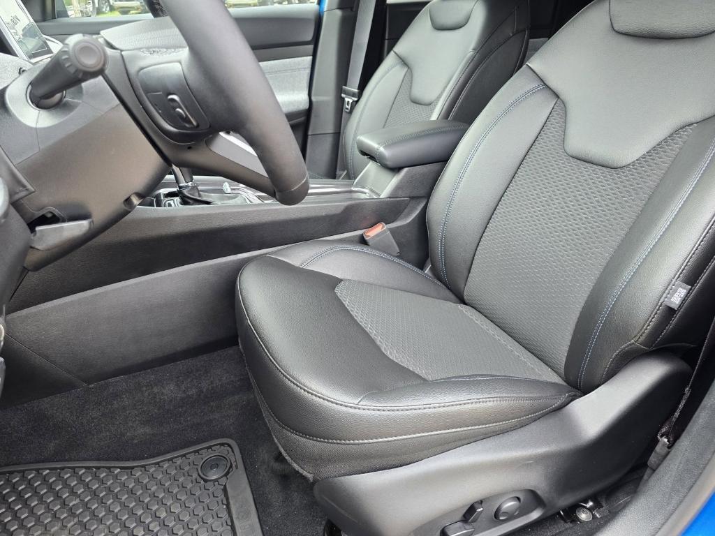 new 2025 Jeep Compass car, priced at $27,800