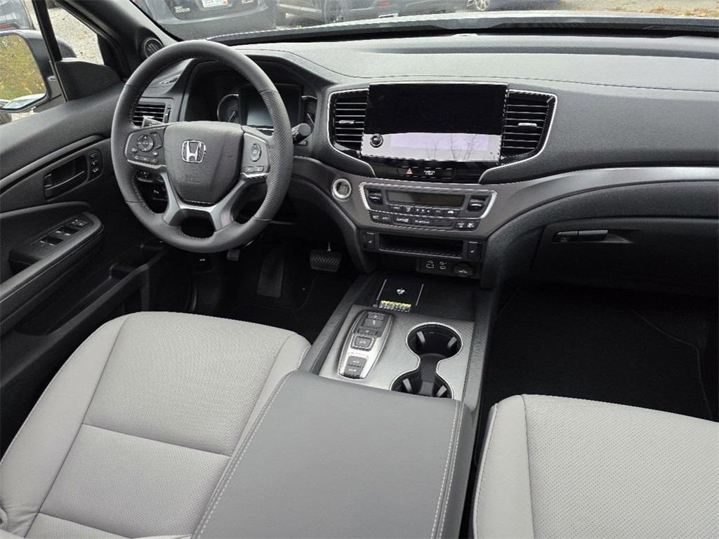 used 2025 Honda Passport car, priced at $34,777