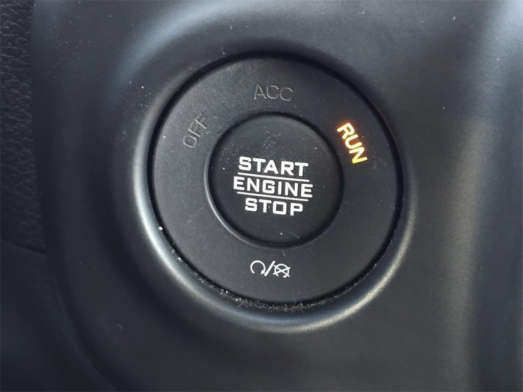 used 2020 Jeep Wrangler Unlimited car, priced at $25,168