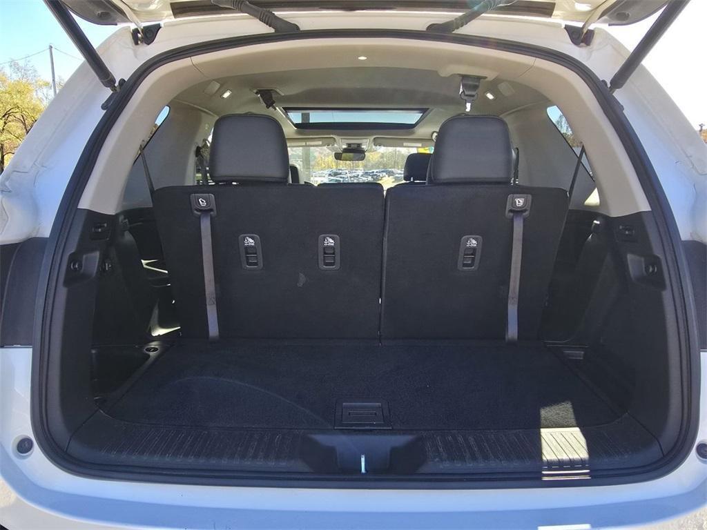 used 2023 Honda Pilot car, priced at $35,980