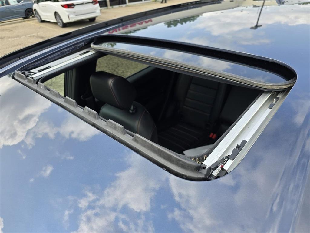 used 2025 Honda CR-V Hybrid car, priced at $36,984