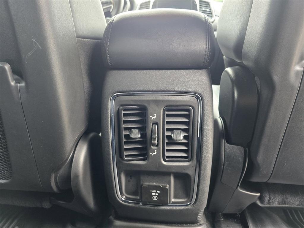 used 2022 Jeep Grand Cherokee WK car, priced at $30,564