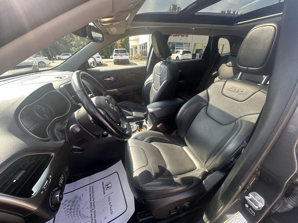 used 2021 Jeep Cherokee car, priced at $19,437
