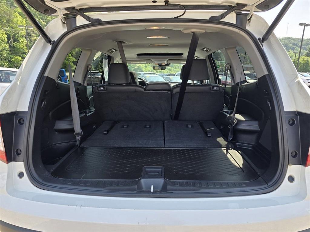 used 2022 Honda Pilot car, priced at $31,841