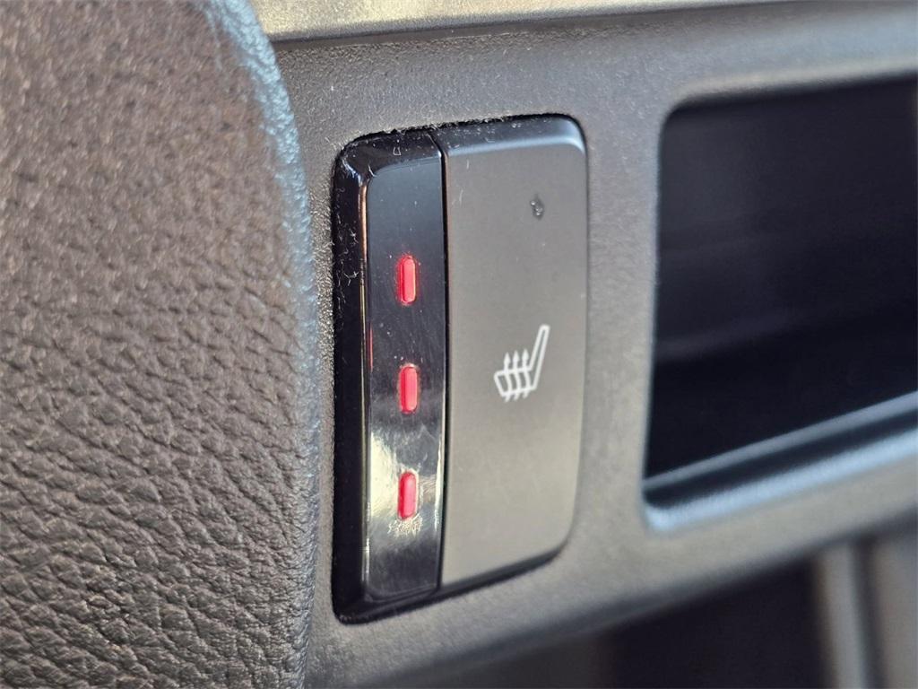 used 2022 Honda Pilot car, priced at $31,841