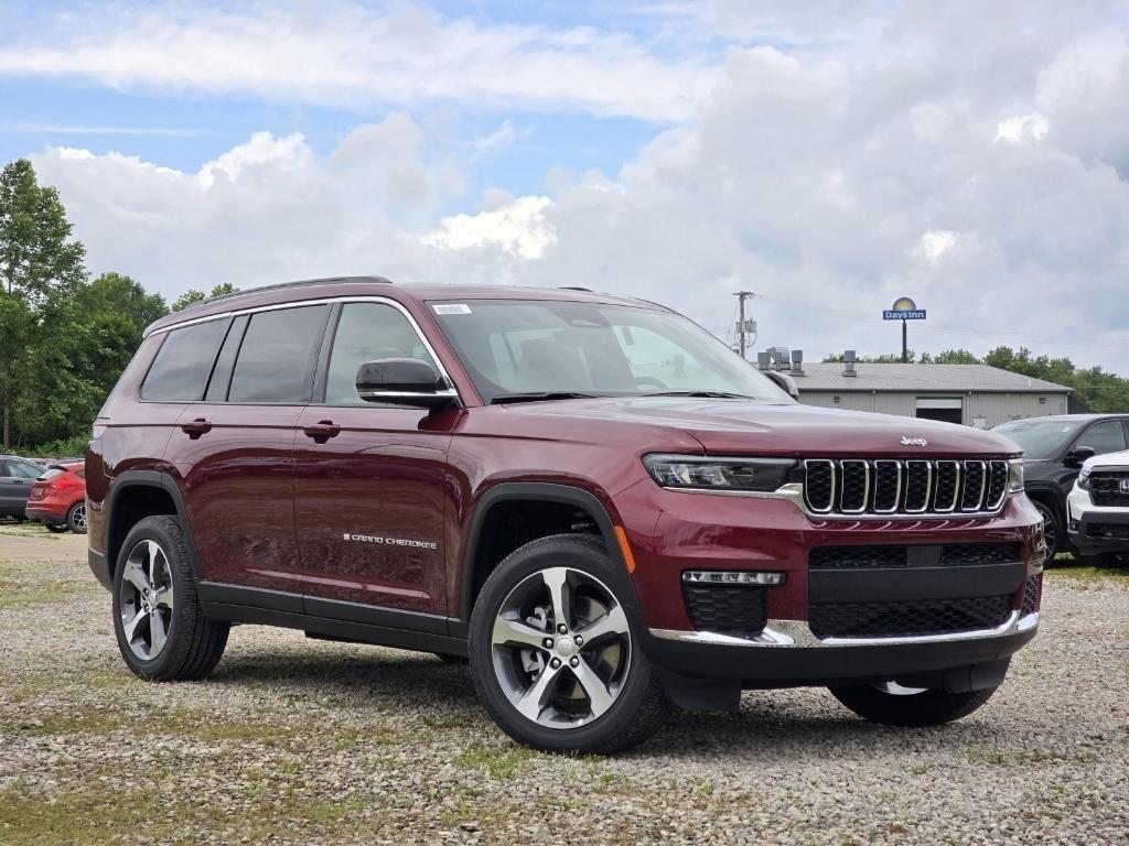 new 2025 Jeep Grand Cherokee L car, priced at $49,480