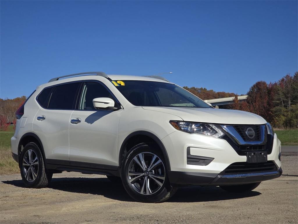 used 2019 Nissan Rogue car, priced at $14,977