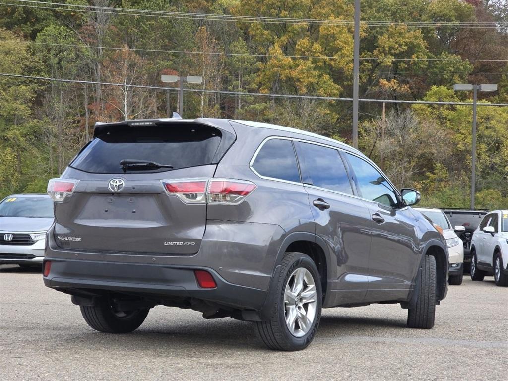 used 2016 Toyota Highlander car, priced at $17,980