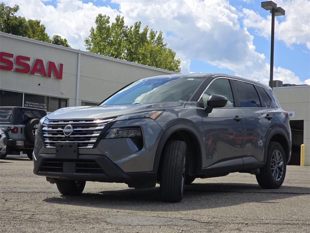 used 2024 Nissan Rogue car, priced at $22,985