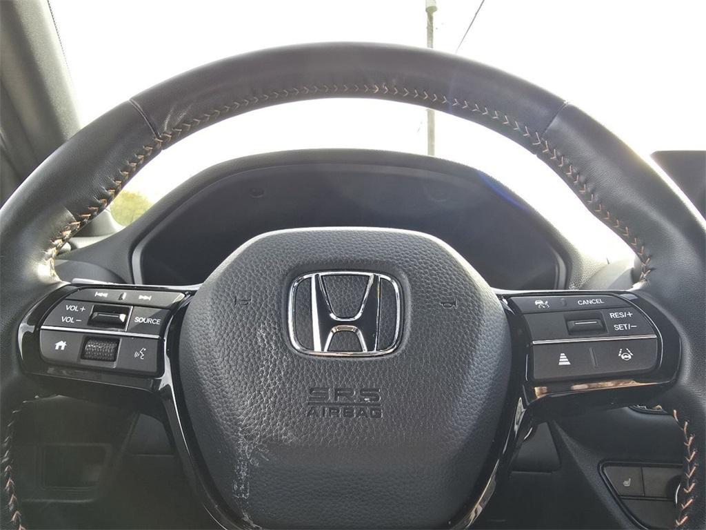 used 2025 Honda HR-V car, priced at $27,731