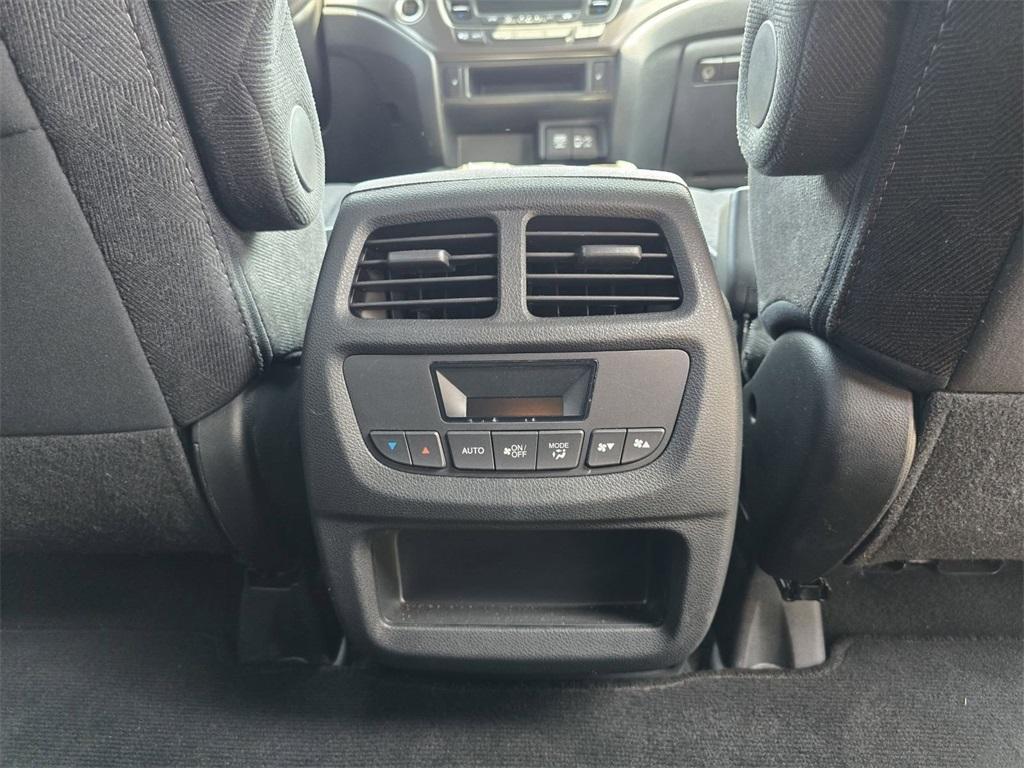 used 2022 Honda Pilot car, priced at $30,352