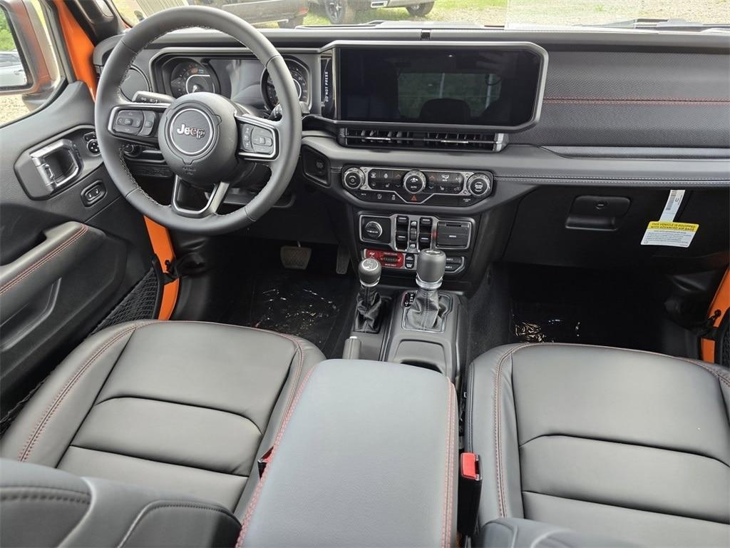 new 2025 Jeep Wrangler car, priced at $62,199
