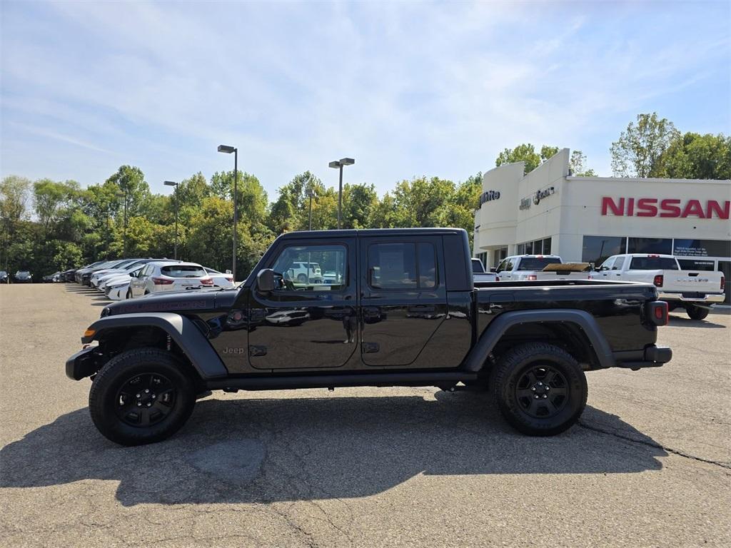 used 2022 Jeep Gladiator car, priced at $32,563